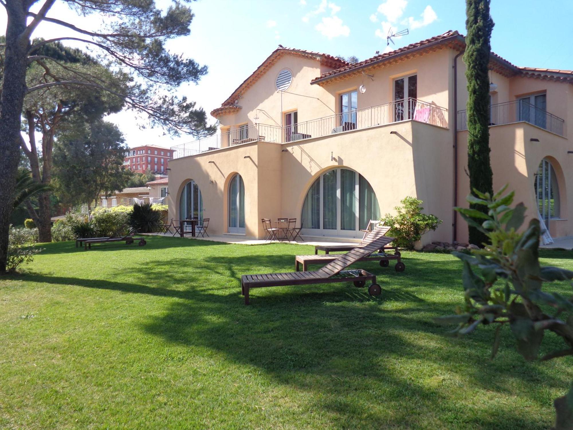 Villa Angelina Front Beach Grimaud Kültér fotó